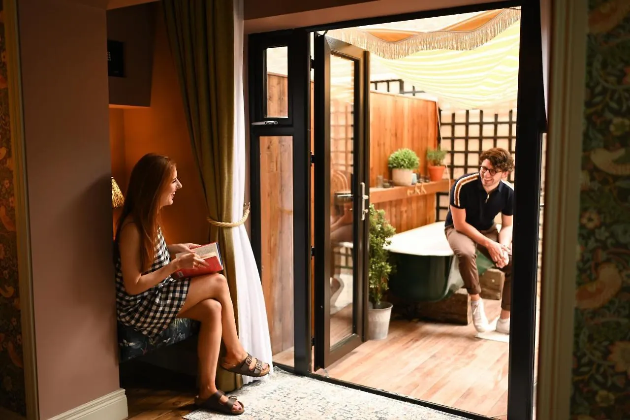 The Rabbit Hotel & Retreat Templepatrick 4*,  United Kingdom