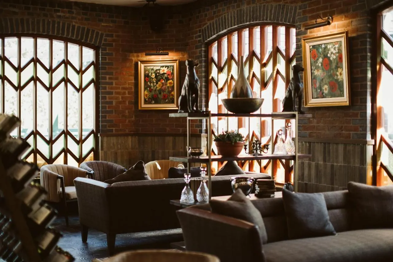 The Rabbit Hotel & Retreat Templepatrick 4*,